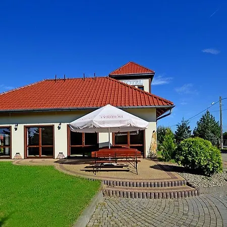 Tyniecki Szálloda 3*